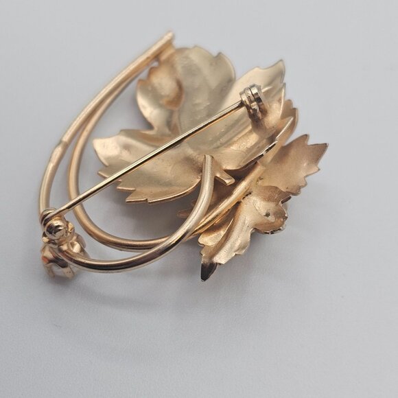 VTG MCM Brooch Layered Curled White Gold Tone Leaves Fall Cottage Cabincore Pin - Picture 12 of 14